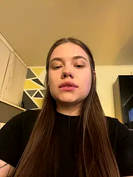 Vikki toriya online show from 09-26-25, 09:30