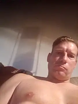 Snapshot of MArciQuarky chatting on 11-07-25, 06:13 MArciQuarky online show from 11-07-25, 06:13