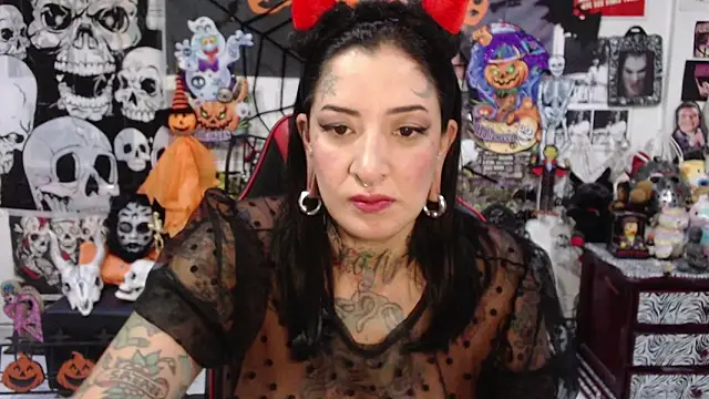 Rollyderolandia666 online show from 10-20-25, 10:10