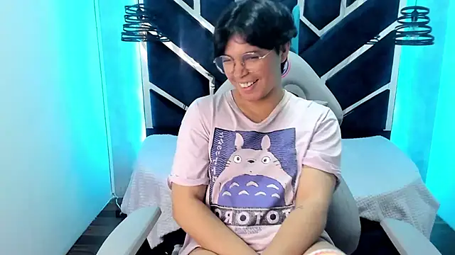 Emmapark  online show from 02-23-25, 05:07