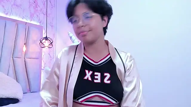 Emmapark  online show from 03-08-25, 09:08