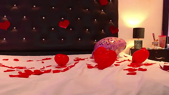 Snapshot of hanna_danger19 chatting on 02-14-25, 11:20 hanna danger19 online show from 02-14-25, 11:20