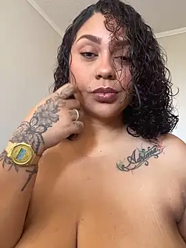 Snapshot of hanna_danger19 chatting on 04-17-26, 01:25 hanna danger19 online show from 04-17-26, 01:25