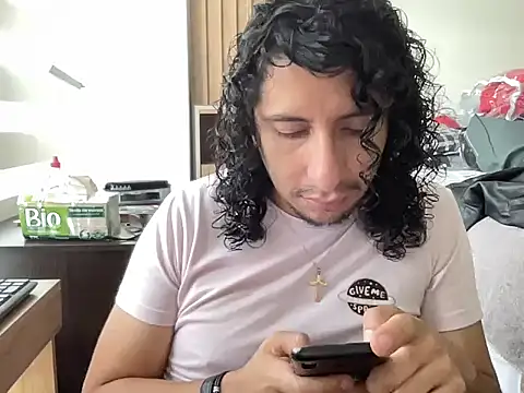 littlelatinhunter online show from 01-05-26, 05:49