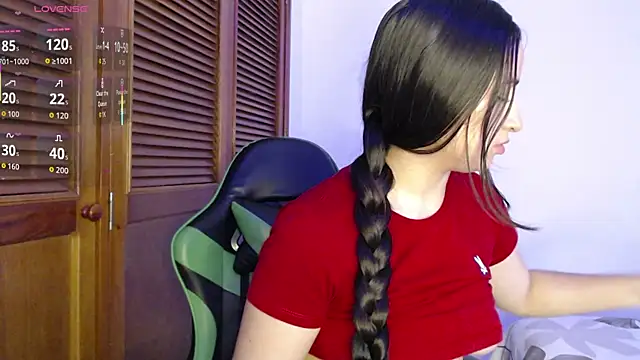 sofiaduque 26 online show from 01-17-26, 08:56