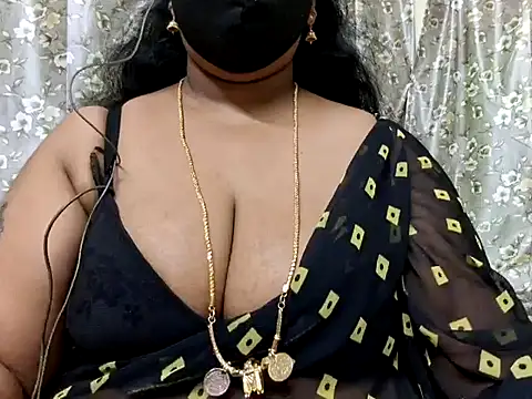 Pallavi-sri online show from 02-20-25, 04:28