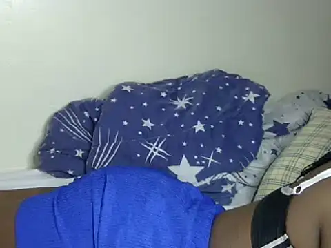 Snapshot of Novah_ chatting on 03-20-25, 02:08 Novah online show from 03-20-25, 02:08