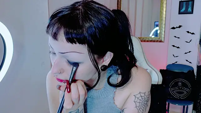 Madison Jackson online show from 04-09-26, 07:41