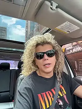 Snapshot of Georgiafox chatting on 09-25-25, 03:16 Georgiafox online show from 09-25-25, 03:16