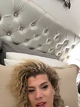 Snapshot of Georgiafox chatting on 10-04-25, 04:43 Georgiafox online show from 10-04-25, 04:43