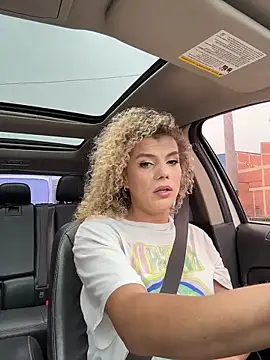 Snapshot of Georgiafox chatting on 10-10-25, 06:07 Georgiafox online show from 10-10-25, 06:07