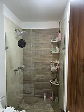 Snapshot of Georgiafox chatting on 10-18-25, 02:07 Georgiafox online show from 10-18-25, 02:07