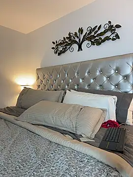 Snapshot of Georgiafox chatting on 10-28-25, 04:16 Georgiafox online show from 10-28-25, 04:16