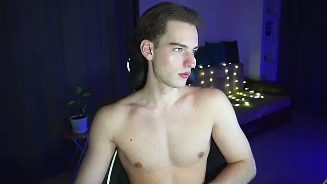 Litmate online show from 11-22-25, 01:37