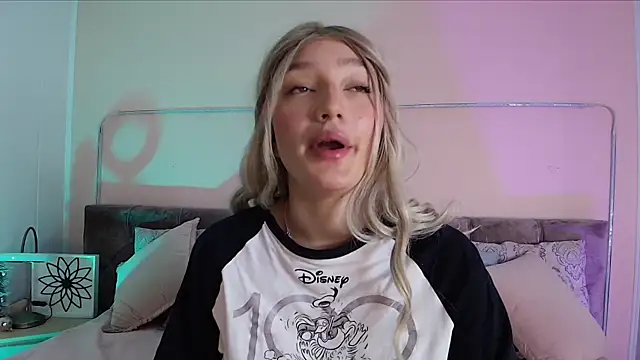Giaa Ross online show from 01-17-25, 11:38