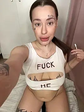 Snapshot of fuckdoll_18 chatting on 10-02-25, 07:59 fuckdoll 18 online show from 10-02-25, 07:59