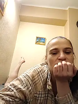 kristinakristi online show from 11-01-25, 03:47