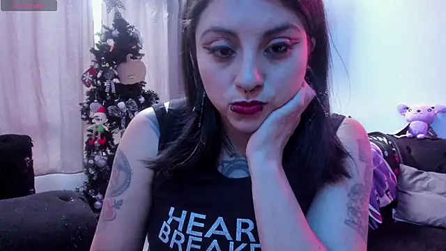 Snapshot of Acid666_alice chatting on 12-14-25, 08:35 Acid666 alice online show from 12-14-25, 08:35