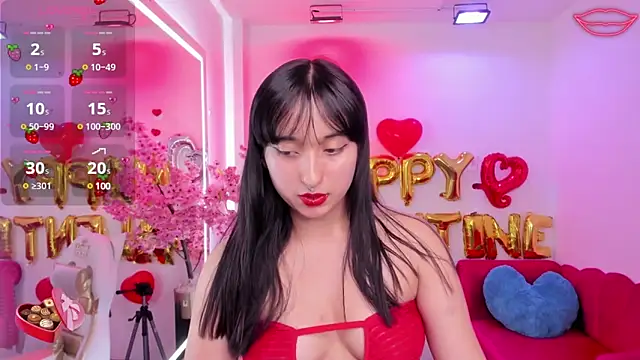 Snapshot of Miss_dolly_ chatting on 02-19-25, 03:38 Miss dolly online show from 02-19-25, 03:38