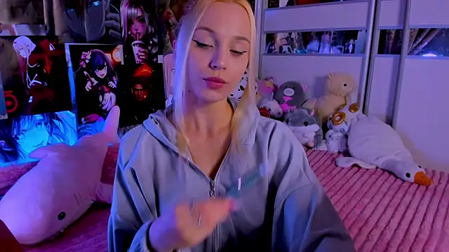 Cute  Pony online show from 12-14-25, 12:27