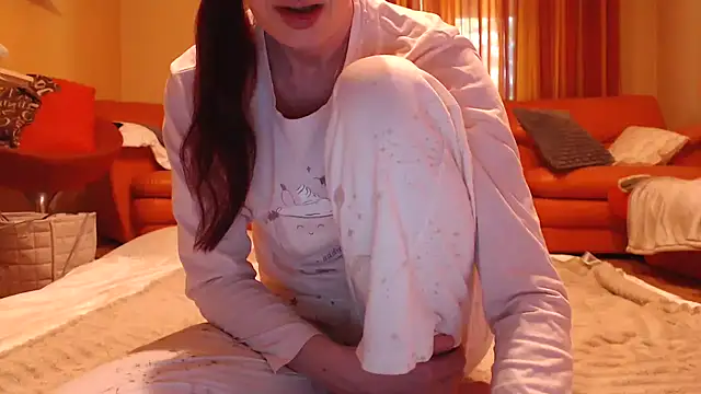 Snapshot of LovelyAndraGirl chatting on 06-25-26, 12:31 LovelyAndraGirl online show from 06-25-26, 12:31