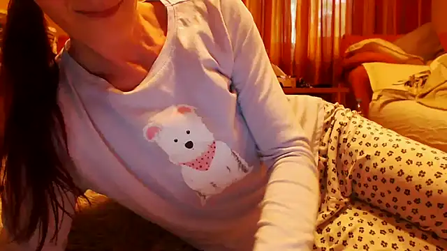 Snapshot of LovelyAndraGirl chatting on 07-14-26, 02:12 LovelyAndraGirl online show from 07-14-26, 02:12