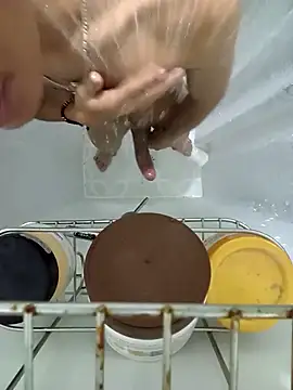 Snapshot of Cheostrip chatting on 09-08-25, 06:29 Cheostrip online show from 09-08-25, 06:29