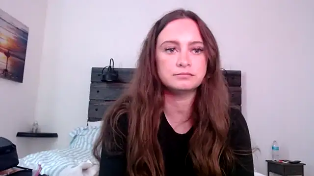 Sophie Raegan online show from 02-18-25, 07:09