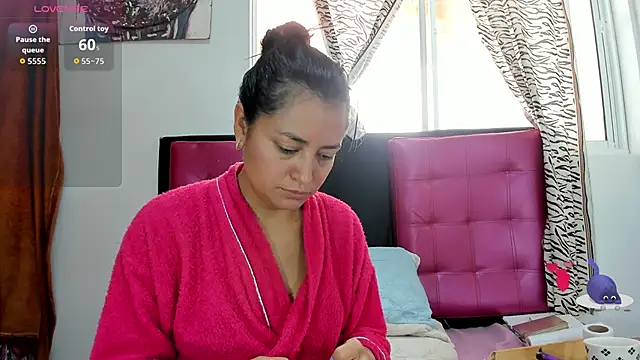 AlanaLars online show from 02-17-26, 02:02