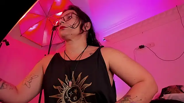 Snapshot of Amarantha_666 chatting on 02-24-26, 10:30 Amarantha 666 online show from 02-24-26, 10:30