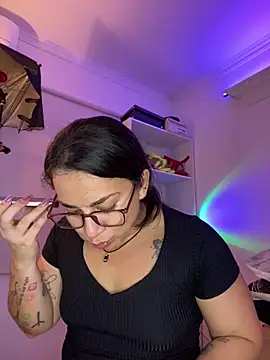 Snapshot of Amarantha_666 chatting on 02-26-26, 09:47 Amarantha 666 online show from 02-26-26, 09:47