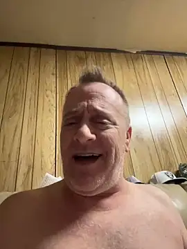 Snapshot of johnrockme chatting on 01-17-25, 11:29 johnrockme online show from 01-17-25, 11:29