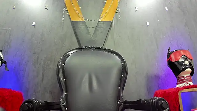 CharlotteScotte online show from 03-07-25, 02:01