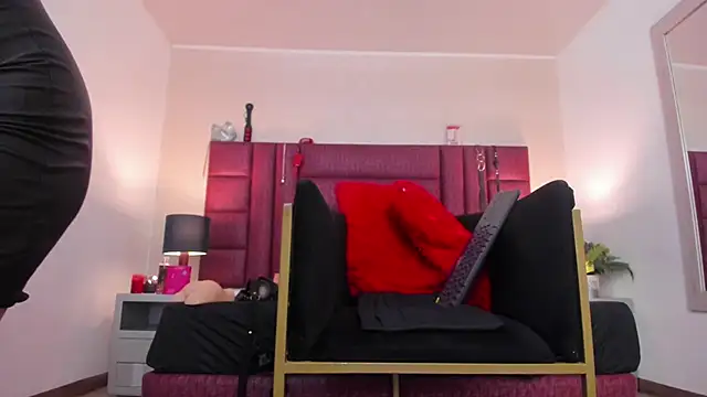 CharlotteScotte online show from 02-28-26, 03:02