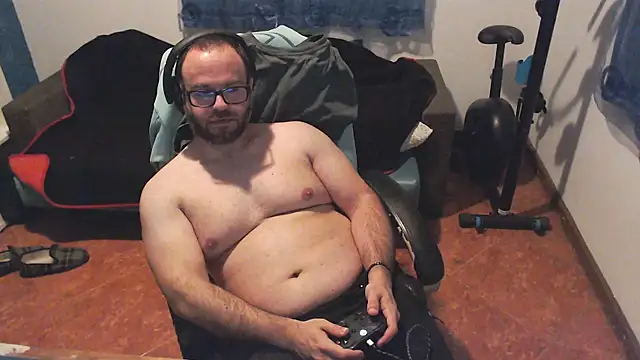 Snapshot of ravingr4d4 chatting on 02-12-25, 12:16 ravingr4d4 online show from 02-12-25, 12:16