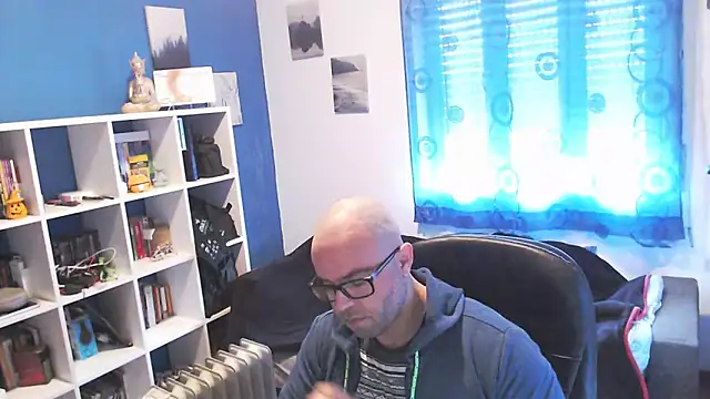 Snapshot of ravingr4d4 chatting on 02-19-25, 12:22 ravingr4d4 online show from 02-19-25, 12:22
