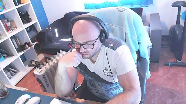 Snapshot of ravingr4d4 chatting on 02-25-25, 03:16 ravingr4d4 online show from 02-25-25, 03:16