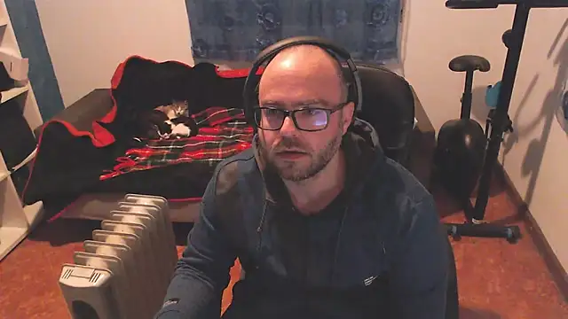 Snapshot of ravingr4d4 chatting on 03-02-25, 10:38 ravingr4d4 online show from 03-02-25, 10:38