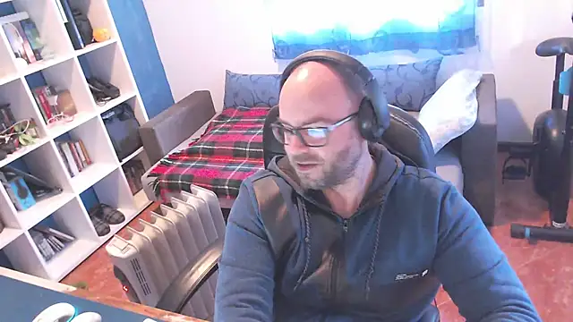 Snapshot of ravingr4d4 chatting on 03-04-25, 02:42 ravingr4d4 online show from 03-04-25, 02:42