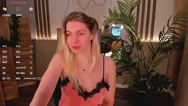 Snapshot of _faptax chatting on 01-22-25, 01:00 faptax online show from 01-22-25, 01:00