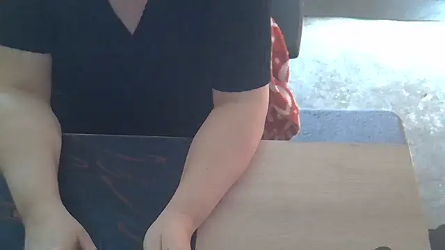 Snapshot of Silvia2277 chatting on 01-11-26, 11:59 Silvia2277 online show from 01-11-26, 11:59