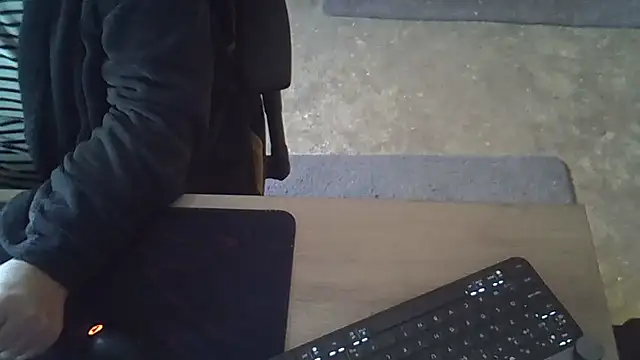 Snapshot of Silvia2277 chatting on 02-05-26, 07:02 Silvia2277 online show from 02-05-26, 07:02