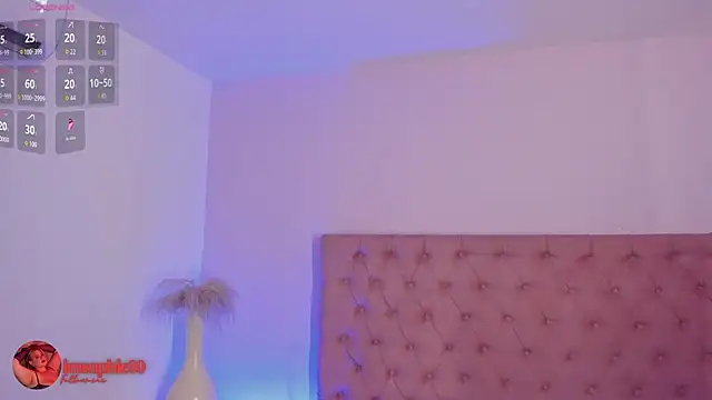 Snapshot of sophiarossee_ chatting on 11-29-25, 12:52 sophiarossee online show from 11-29-25, 12:52