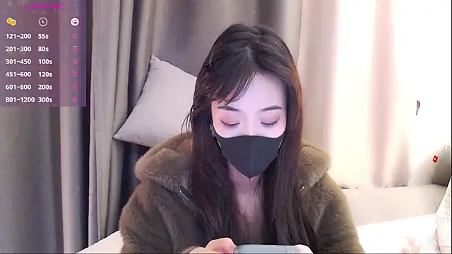 Duludulu 007 online show from 10-13-25, 04:23