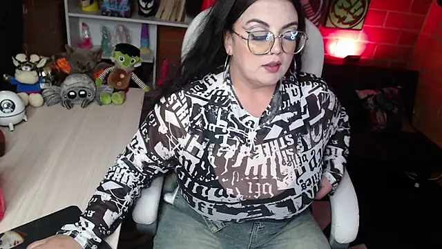 Snapshot of juliette_rd chatting on 01-01-25, 08:56 juliette rd online show from 01-01-25, 08:56