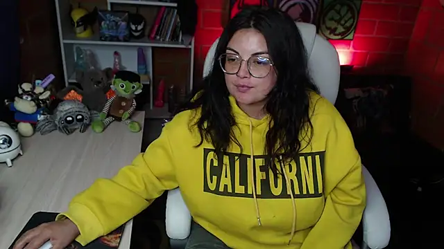 Snapshot of juliette_rd chatting on 01-14-25, 03:15 juliette rd online show from 01-14-25, 03:15