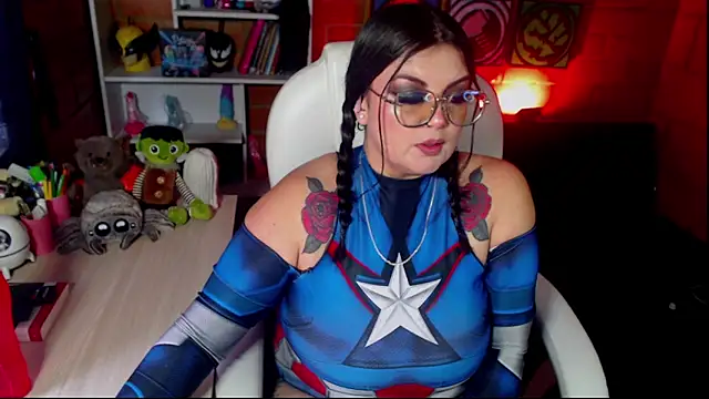 Snapshot of juliette_rd chatting on 09-19-25, 04:18 juliette rd online show from 09-19-25, 04:18