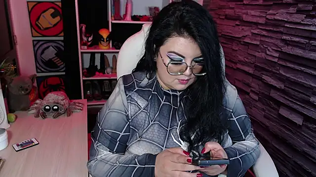 Snapshot of juliette_rd chatting on 07-01-26, 06:48 juliette rd online show from 07-01-26, 06:48