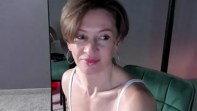 Dorothy Meyer online show from 03-12-26, 05:24