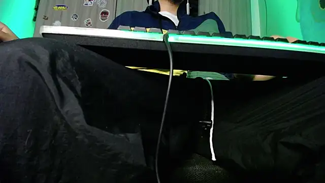 zacwatson  online show from 02-12-25, 10:14